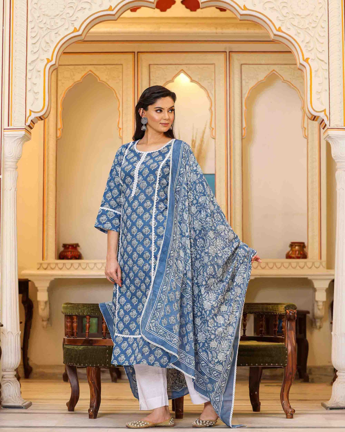 BHAVINI COTTON SUIT SET