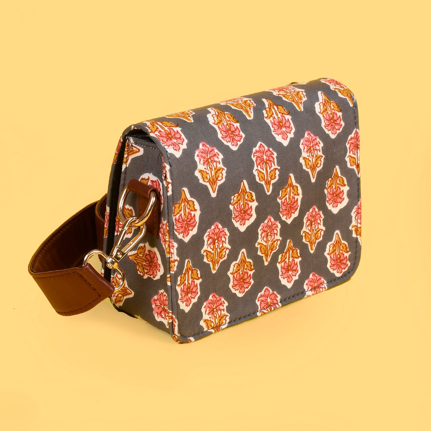 ANOKHEE GREY HAND BLOCK PRINTED SLING BAG