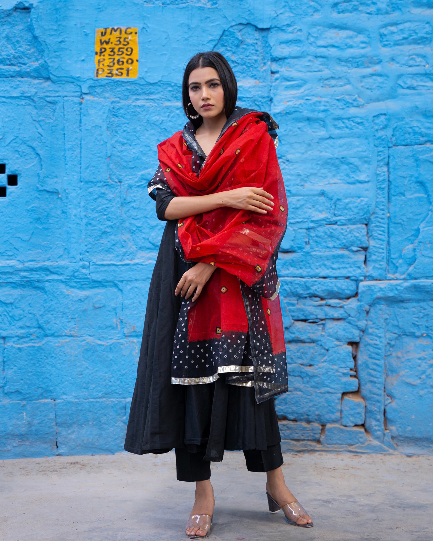 BLACK ANGRAKHA SUIT SET