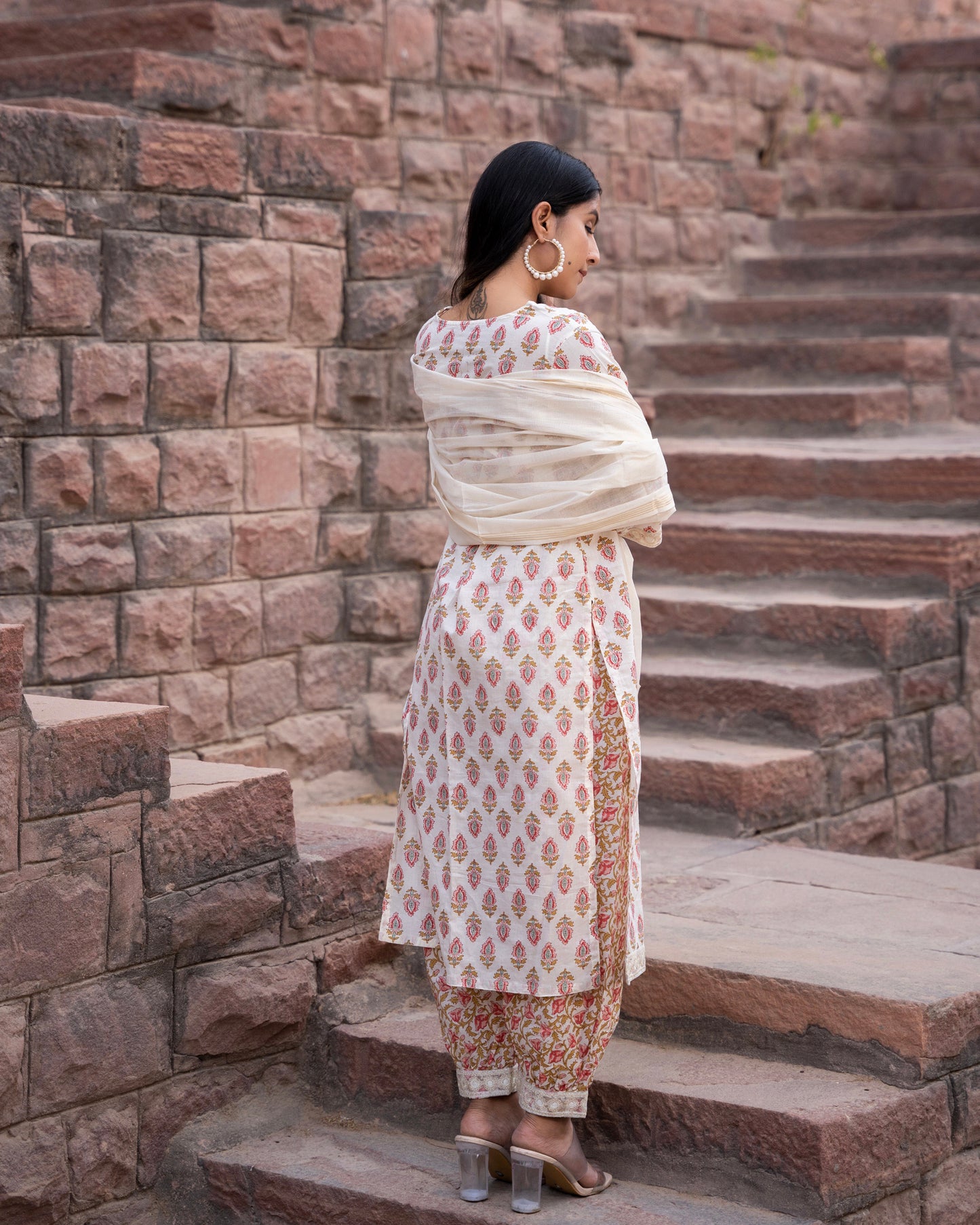 ALBELI OFF WHITE HAND BLOCK PRINT SUIT SET