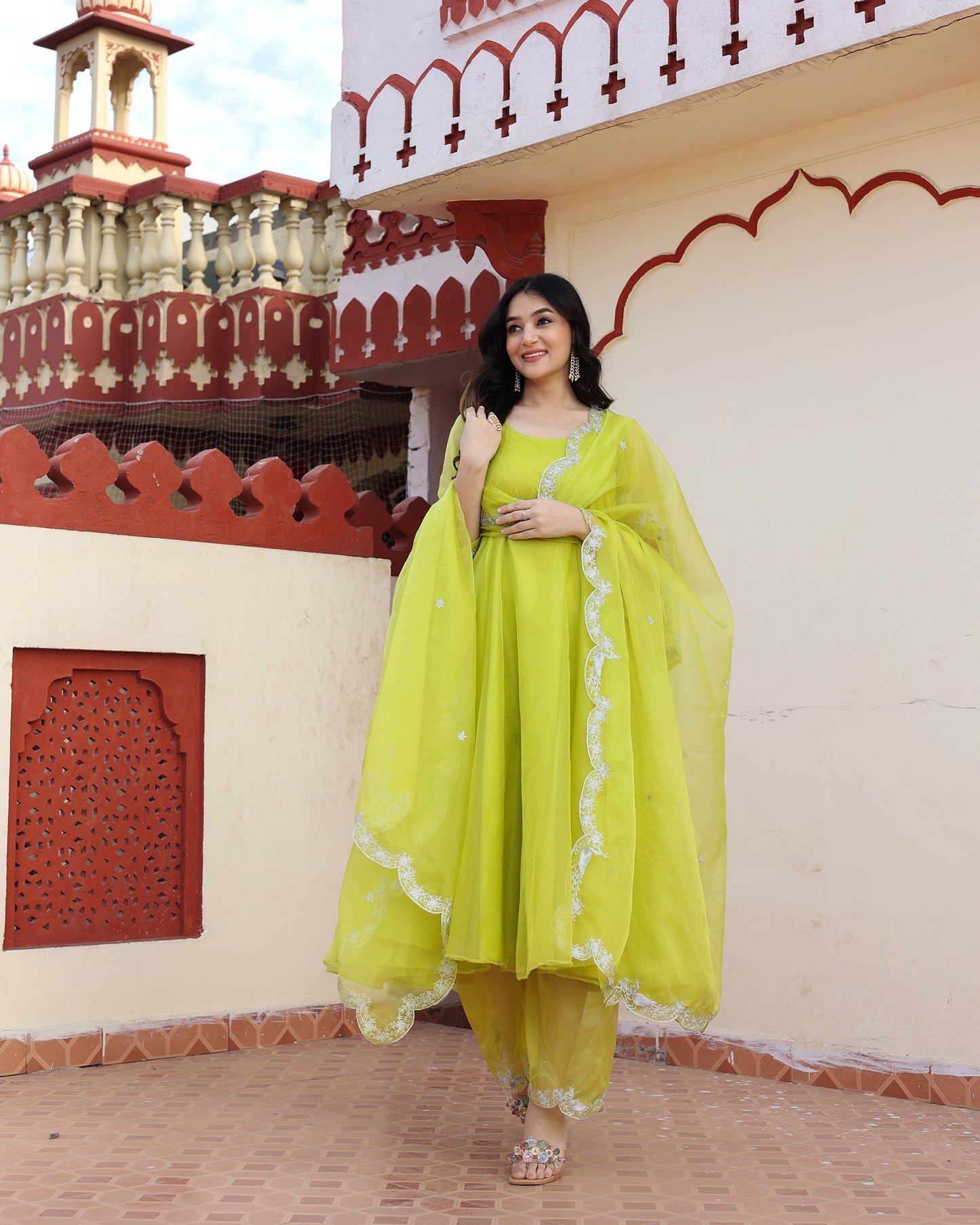 GREEN ORGANZA SUIT SET