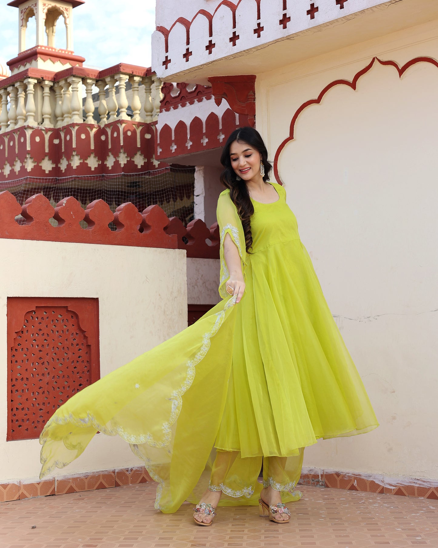 GREEN ORGANZA SUIT SET