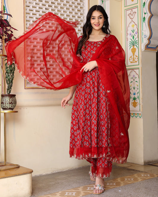 RED COTTON EMBROIDERED SUIT SET