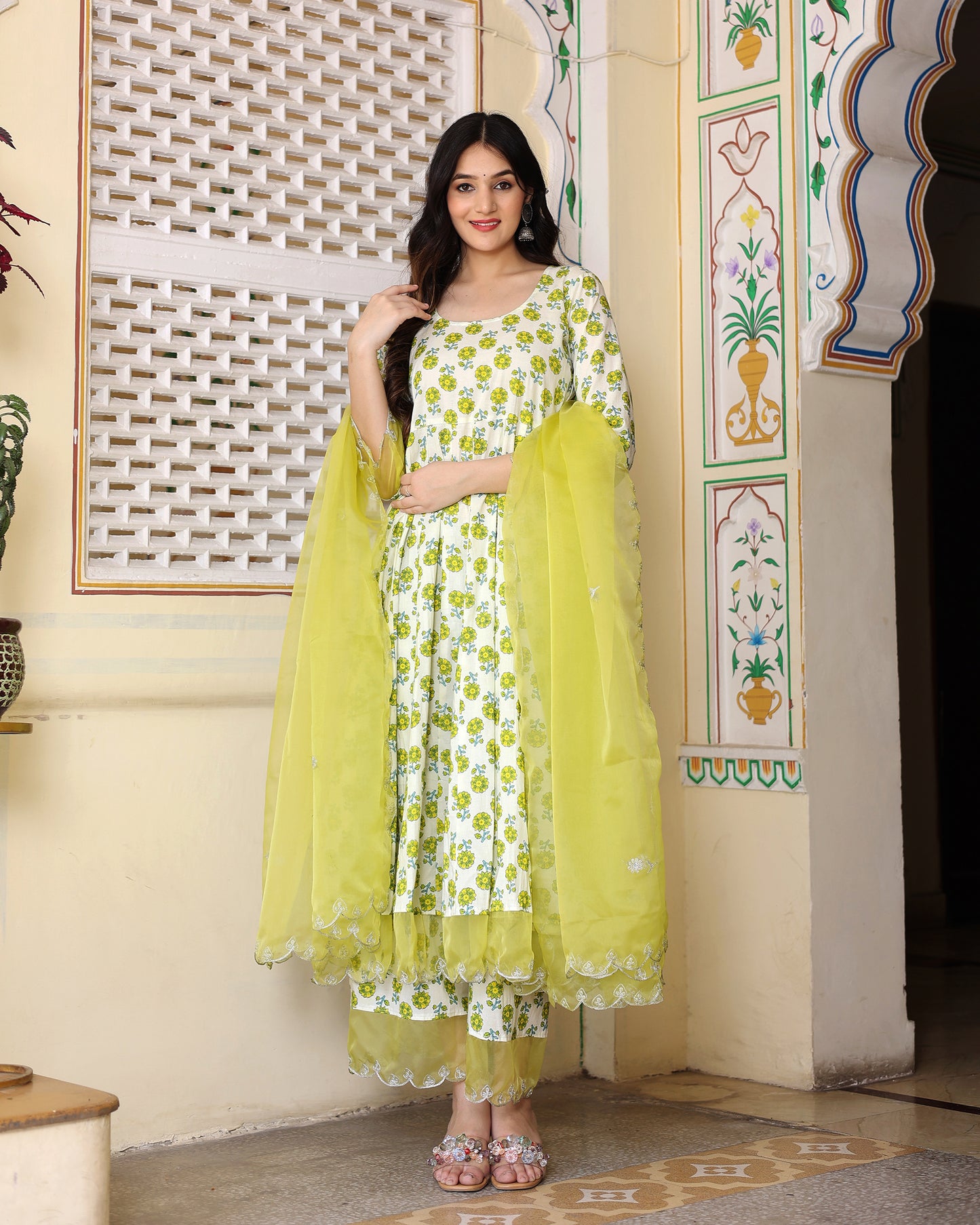 WHITE HAND BLOCK PRINTED ANARKALI SET