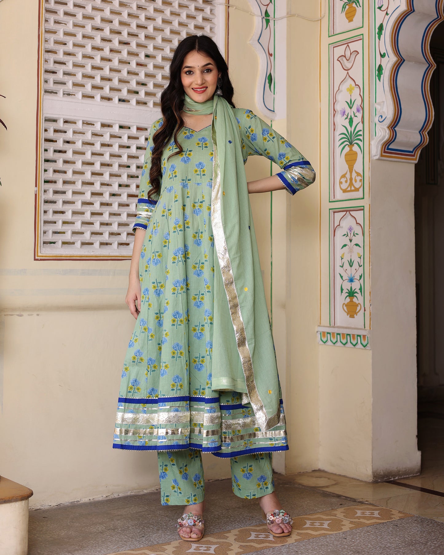 GULDASTA ANARKALI SET