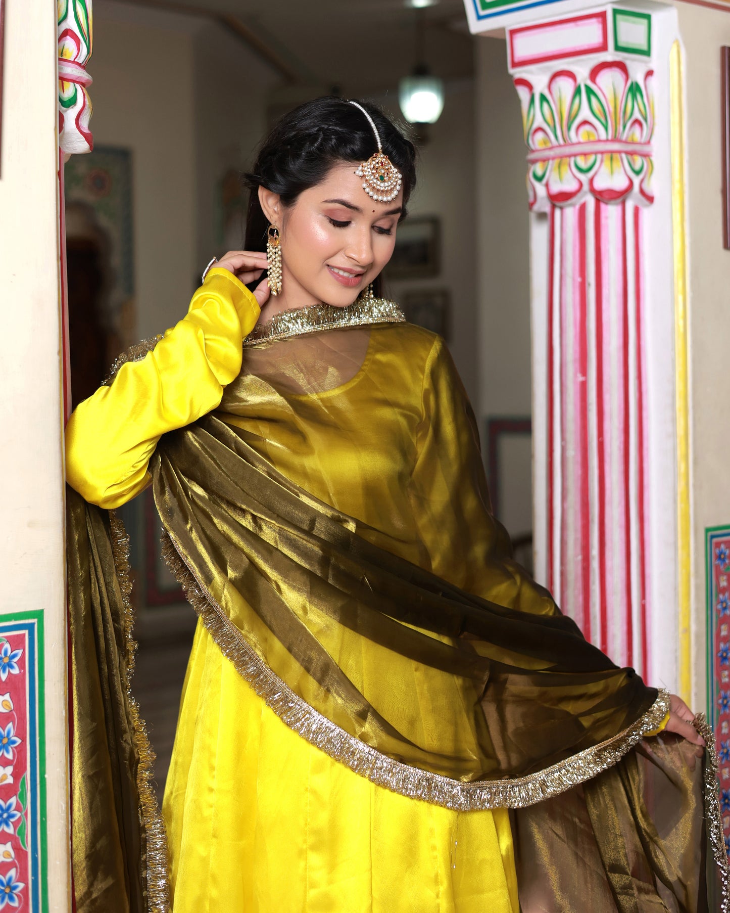 SARIKA SATIN ANARKALI SUIT SET