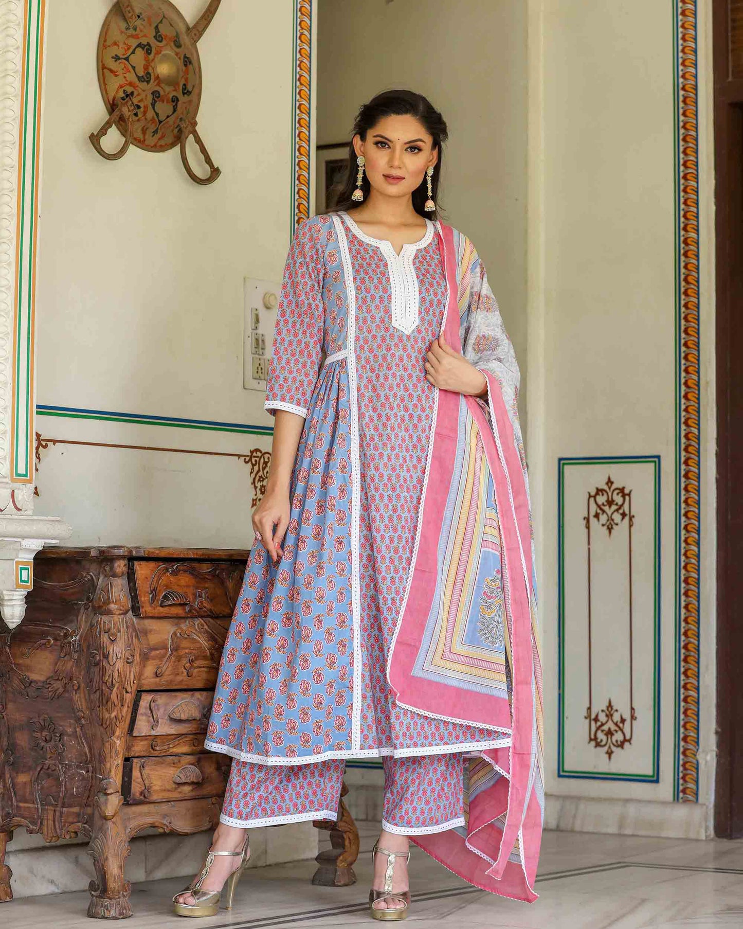 NITI HAND-BLOCK PRINTED SUIT SET
