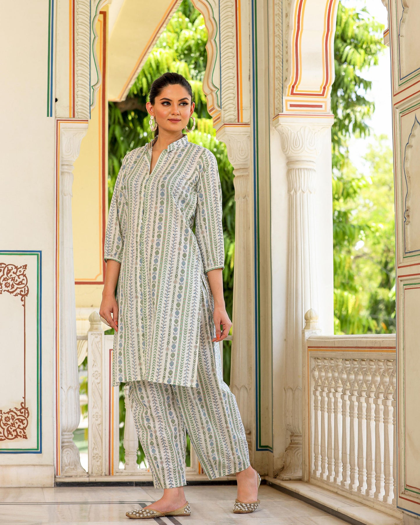 SNOW WHITE CO-ORD SET