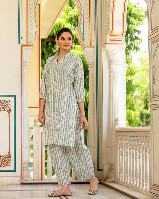 SNOW WHITE CO-ORD SET