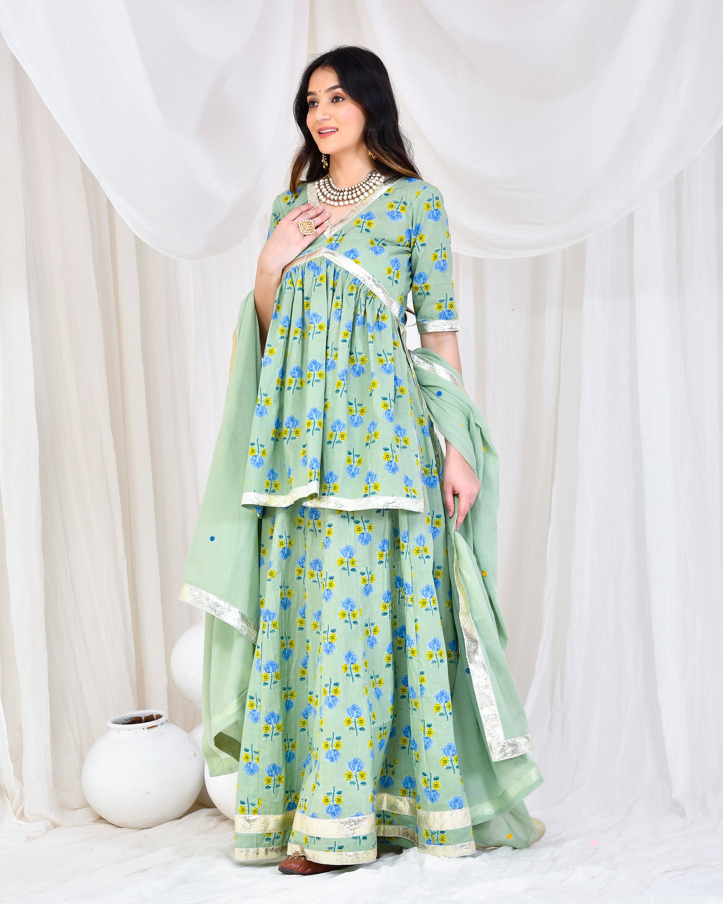 GREEN HAND BLOCK PRINTED SKIRT SET