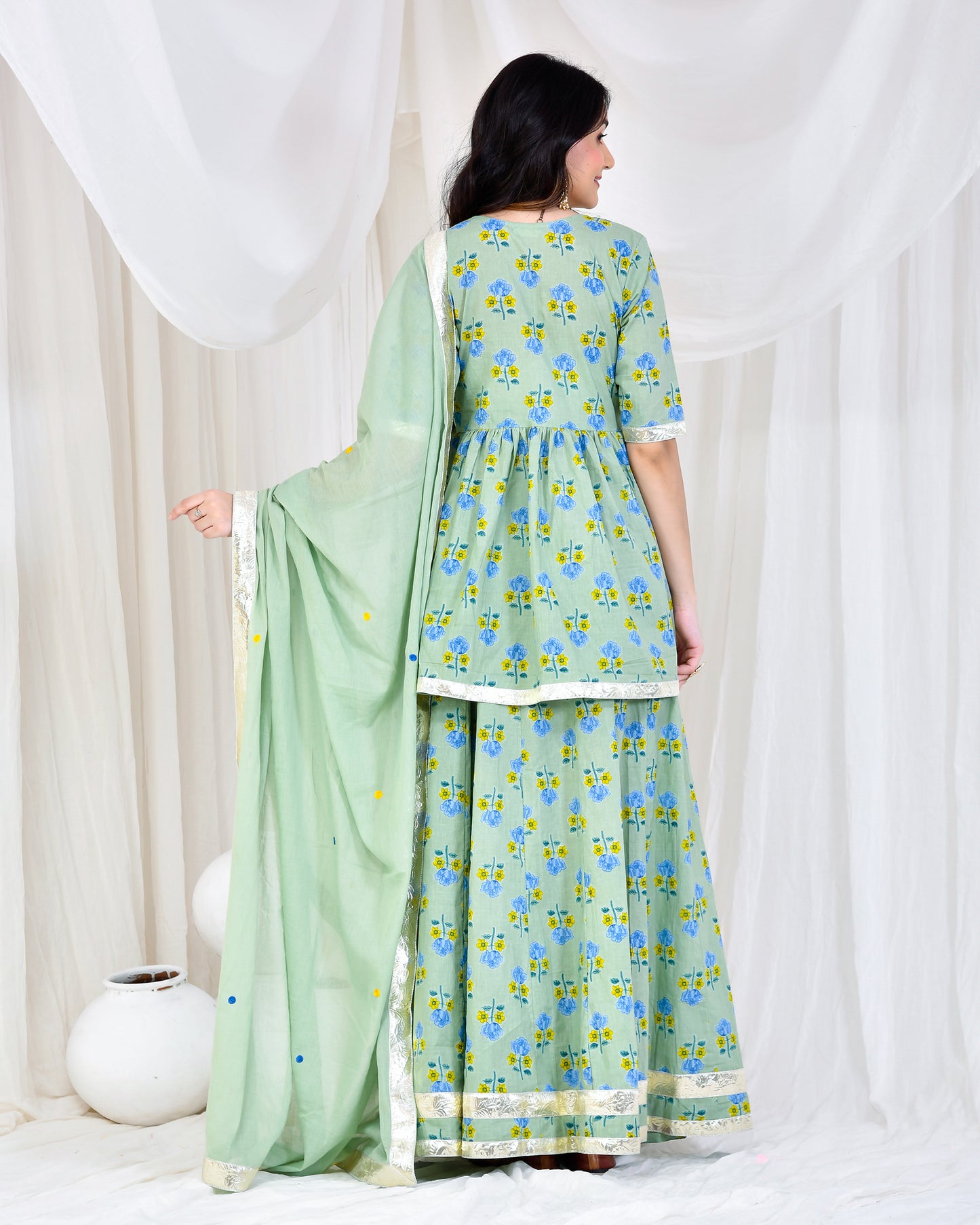 GREEN HAND BLOCK PRINTED SKIRT SET