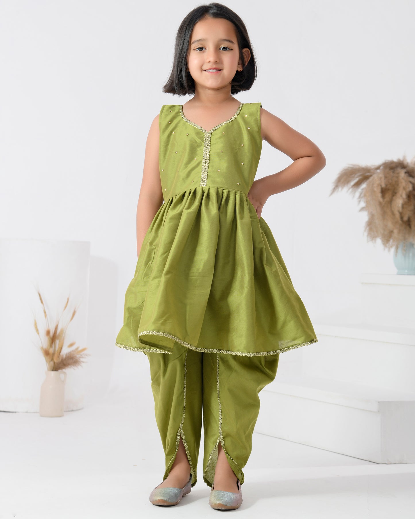 Green Taffeta Silk Embellished Gota Peplum Dhoti Pant Set
