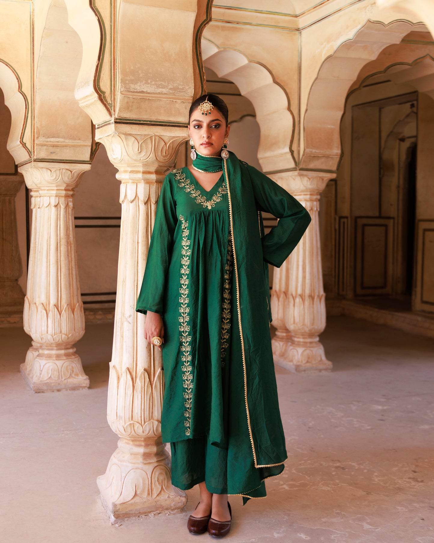 Green Chanderi Aari Embroidered Suit Set