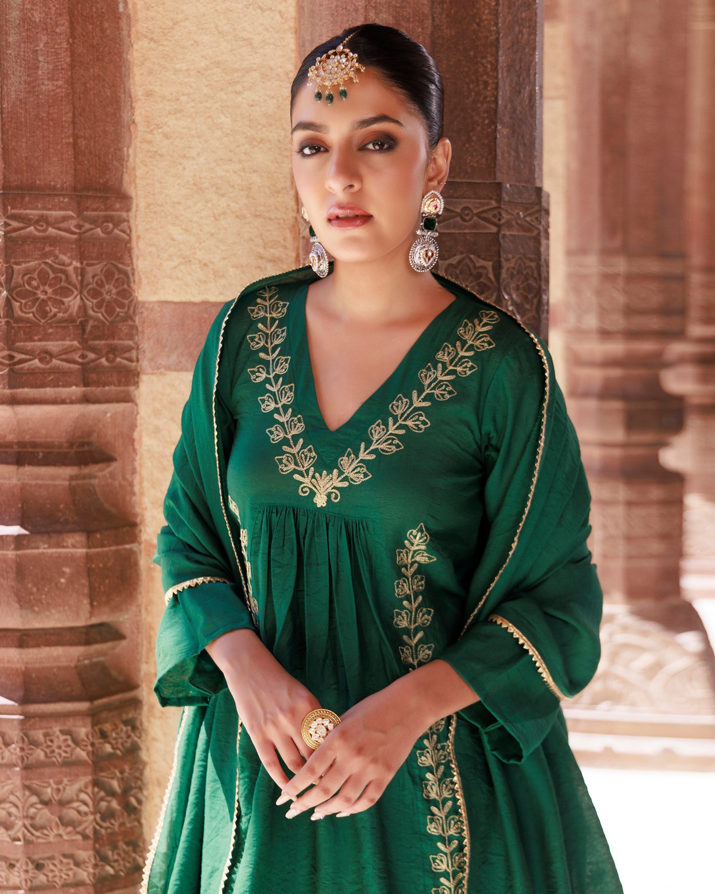 Green Chanderi Aari Embroidered Suit Set