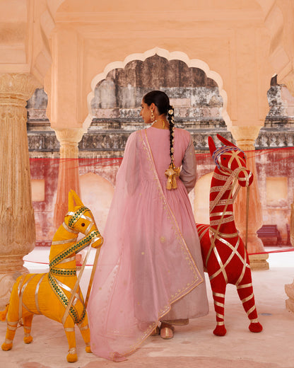 Hand Dyed, Dual-Shaded Pink Chanderi Kurta Set