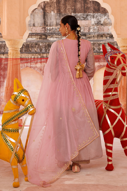 Hand Dyed, Dual-Shaded Pink Chanderi Kurta Set