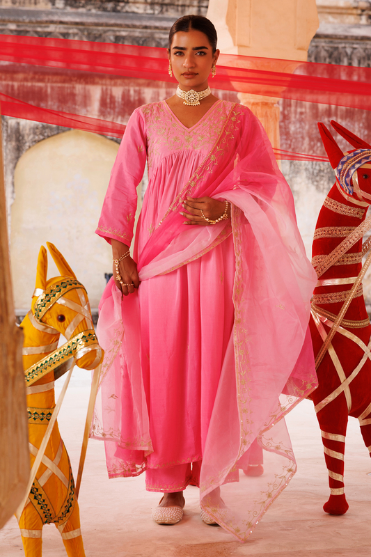 Hand dyed, Dual Shaded, Aari Tari Embroidered Kurta Set