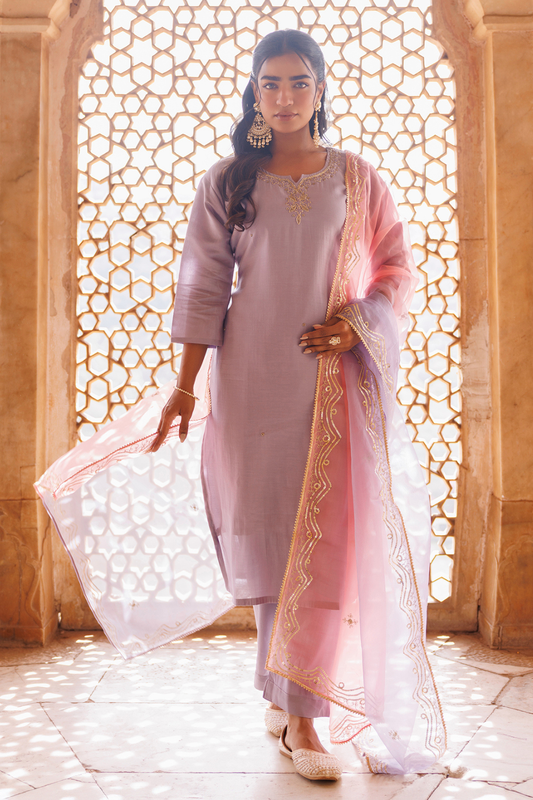 Lilac Hand Embroidered Kurta Set With Dual Shaded Dupatta