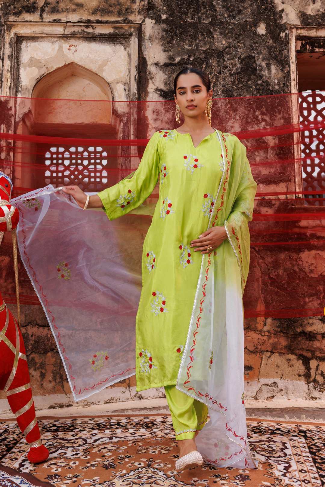Green Uppada Silk Kurta Set With Dual-Shade Dupatta