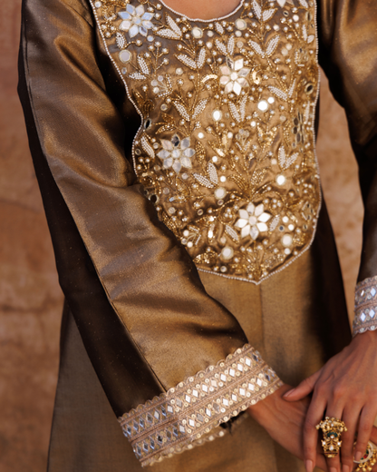 Brown metallic, Hand embroidered tissue kaftan
