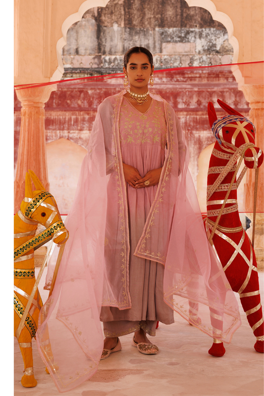Hand Dyed, Dual-Shaded Pink Chanderi Kurta Set