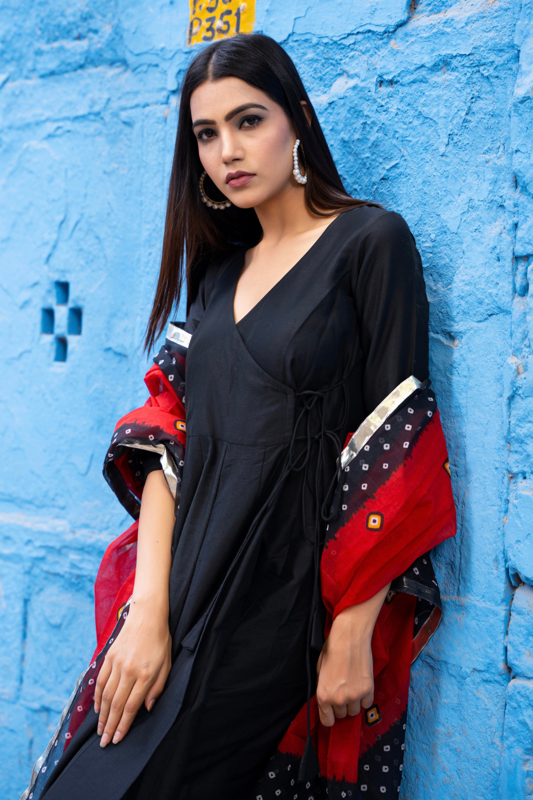 BLACK ANGRAKHA SUIT SET