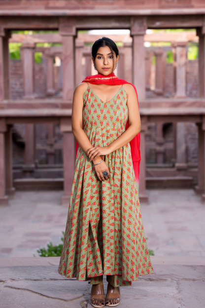 LUSH GREEN HAND BLOCK PRINTED SUIT SET