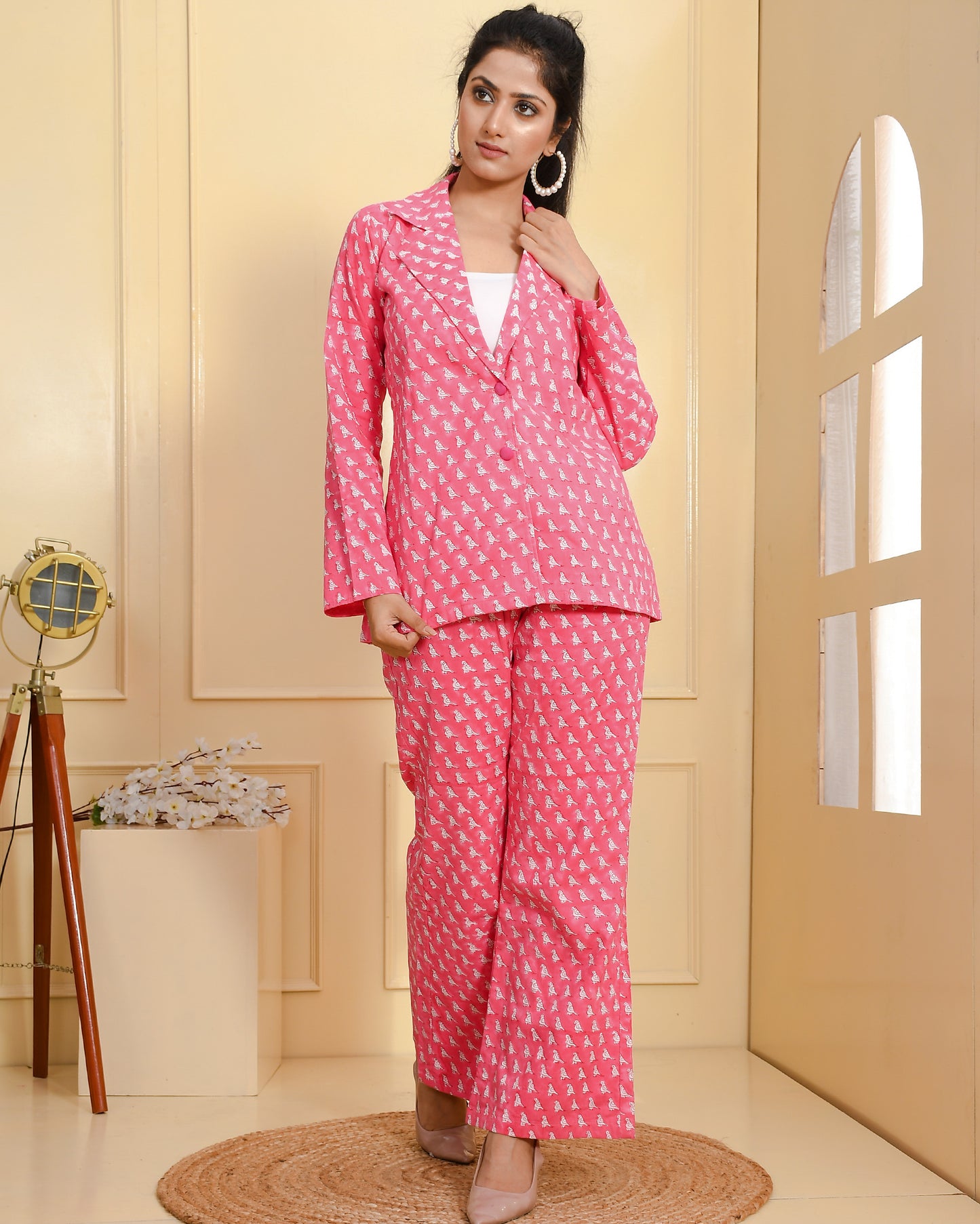 KEA HAND BLOCKED BLAZER SET