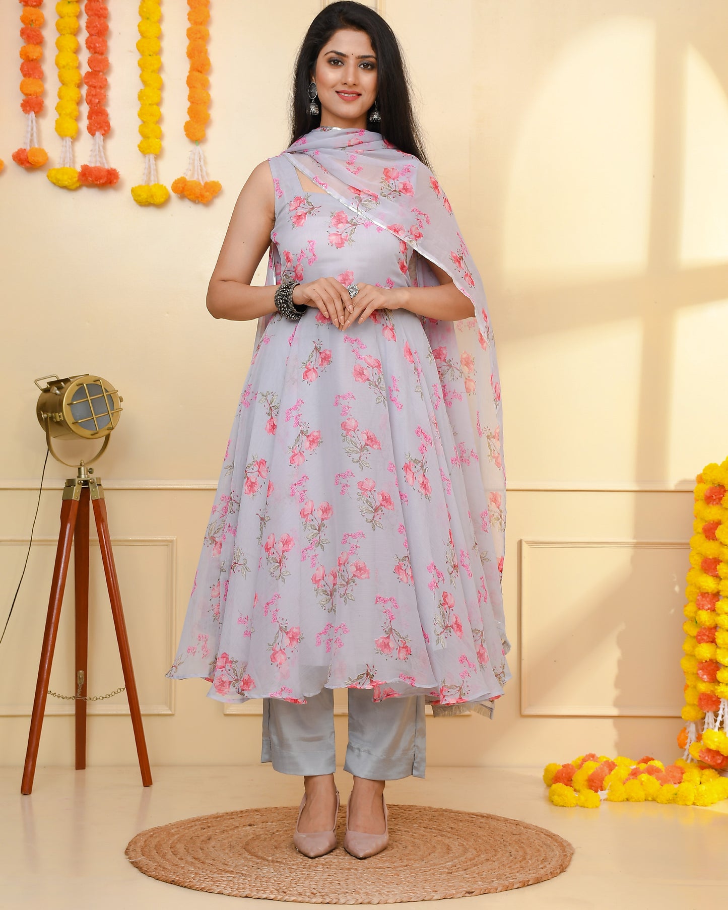 NOORI GREY CHIFFON SUIT SET