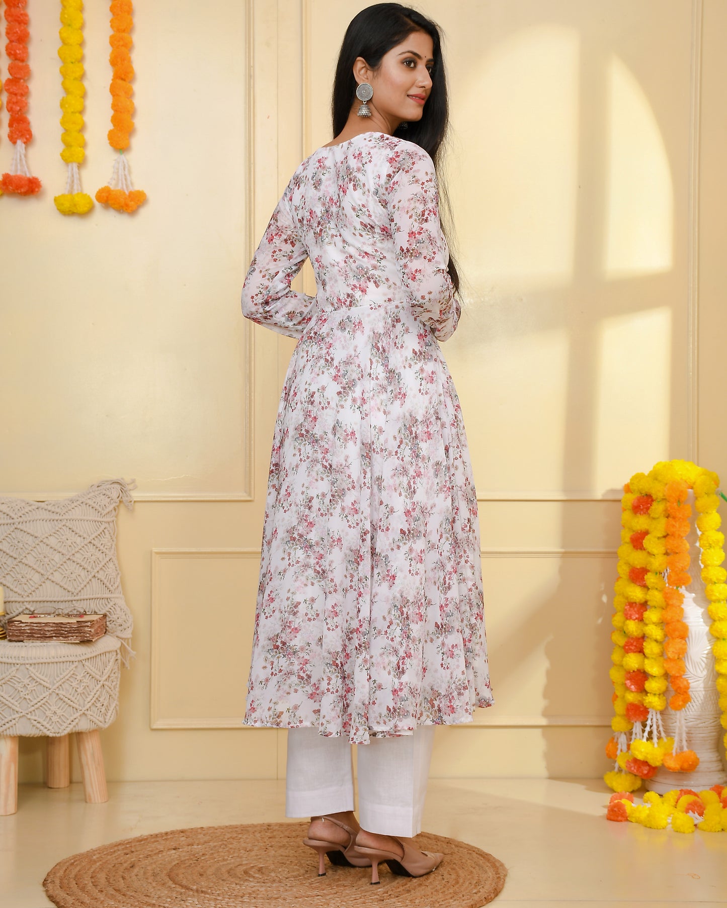 GUL WHITE GEORGETTE SUIT SET