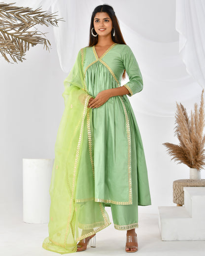 MADHVI GOTA PATTI SUIT SET