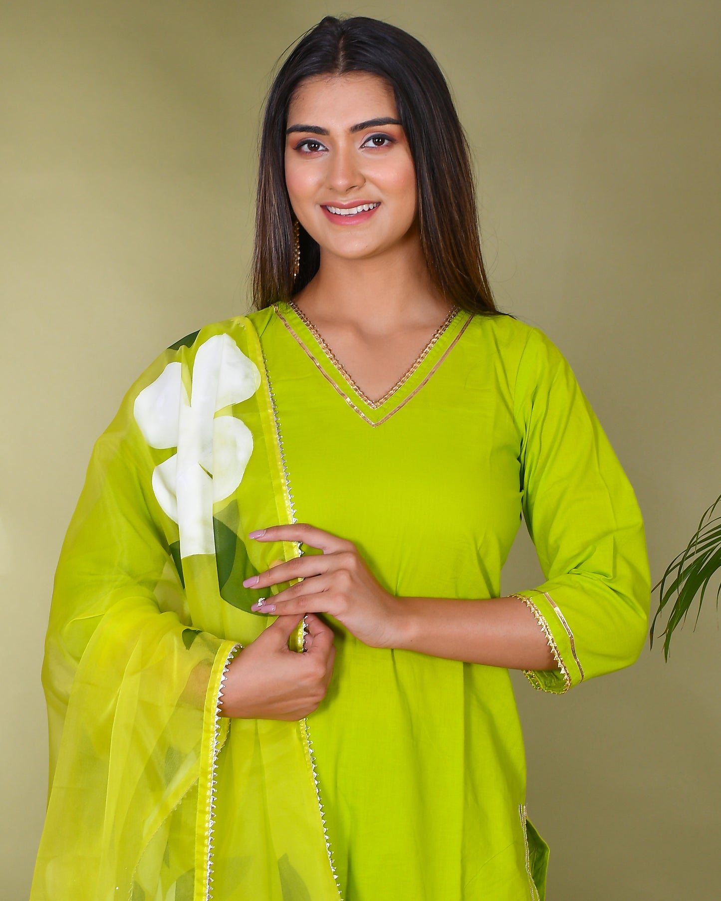 NIMBOLI HAND PAINTED SUIT SET