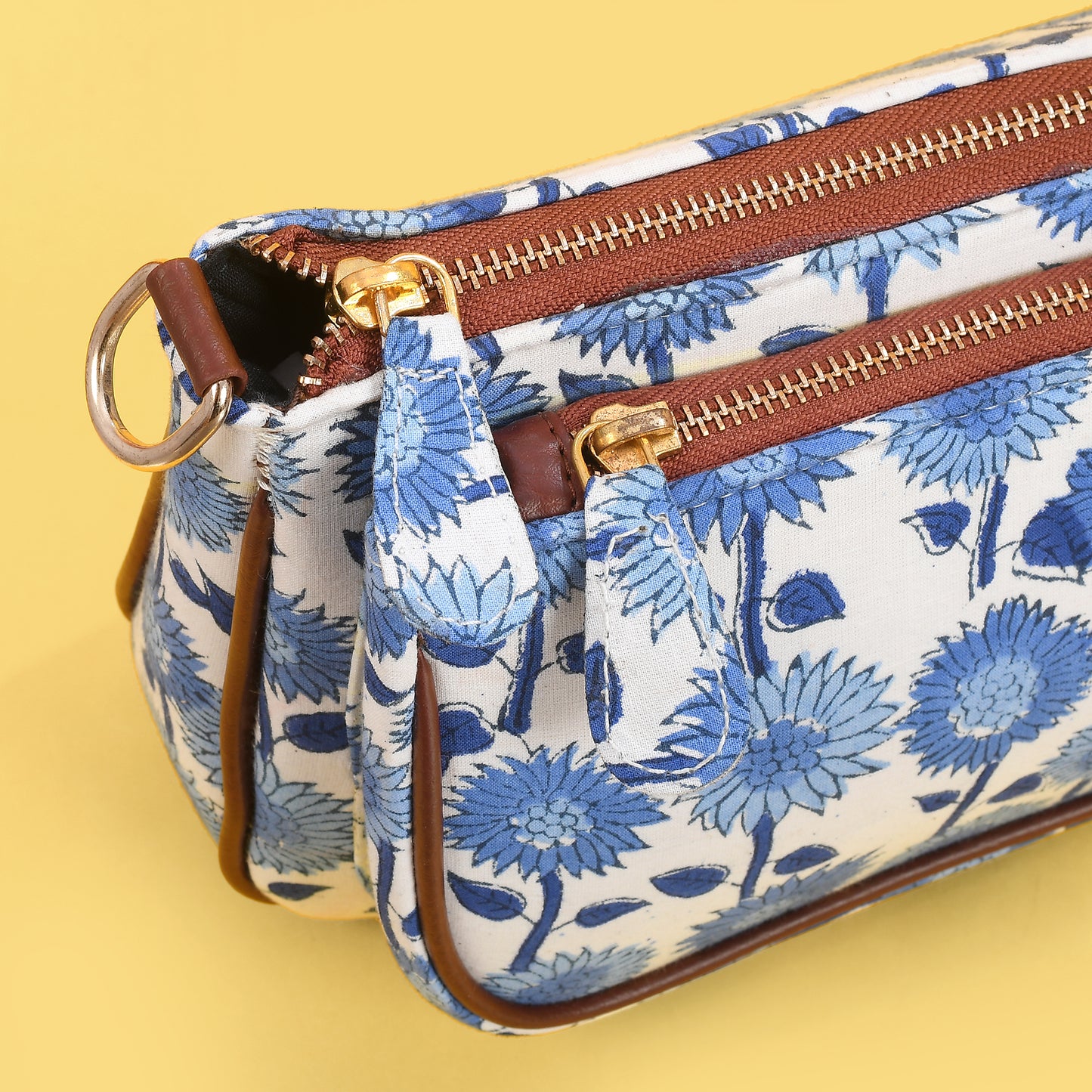 WHITE CHICORY HANDBLOCK PRINTED MULTI POCHETTE BAG