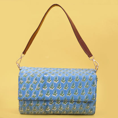 BLUE DAISY HANDBLOCK PRINTED BOX BAG