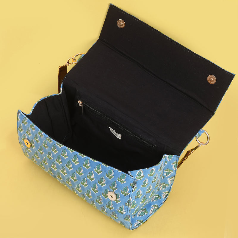 BLUE DAISY HANDBLOCK PRINTED BOX BAG
