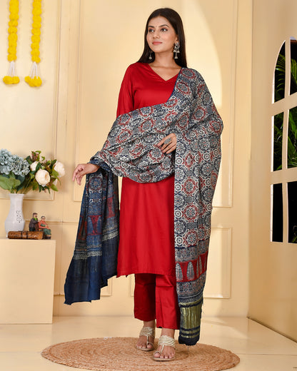 LOLITA AJRAKH SUIT SET