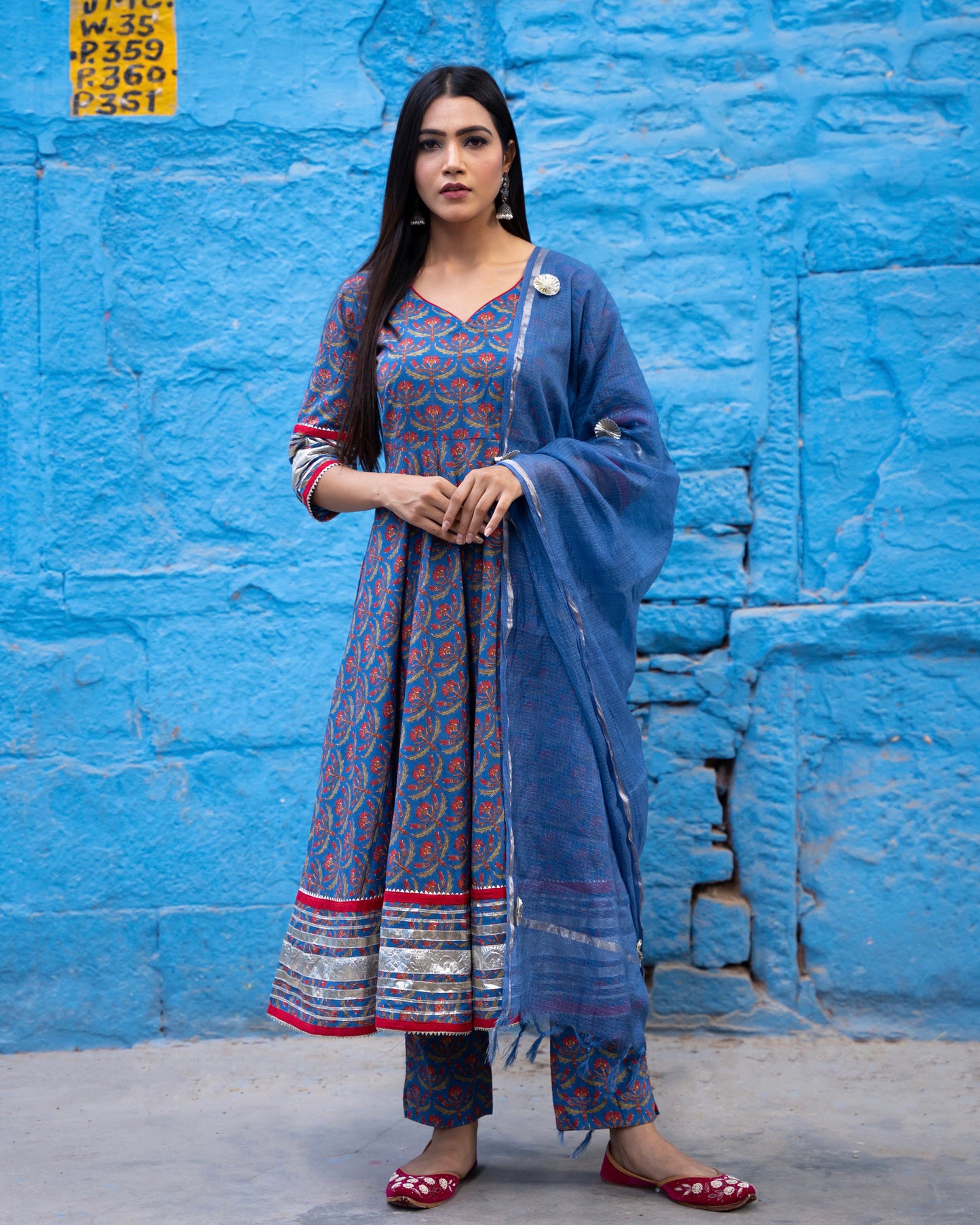 SAPPHIRE BLUE SUIT SET