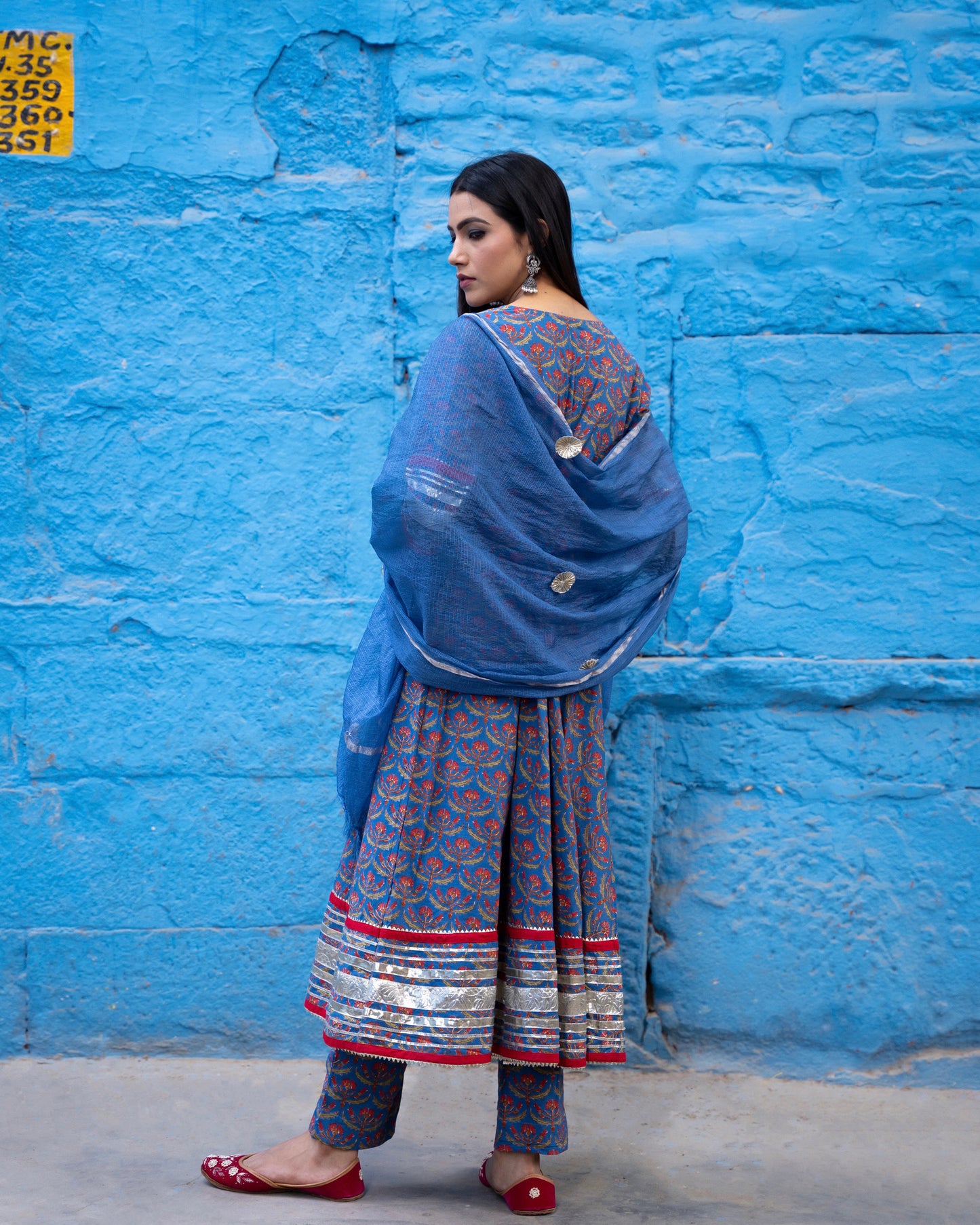 SAPPHIRE BLUE SUIT SET