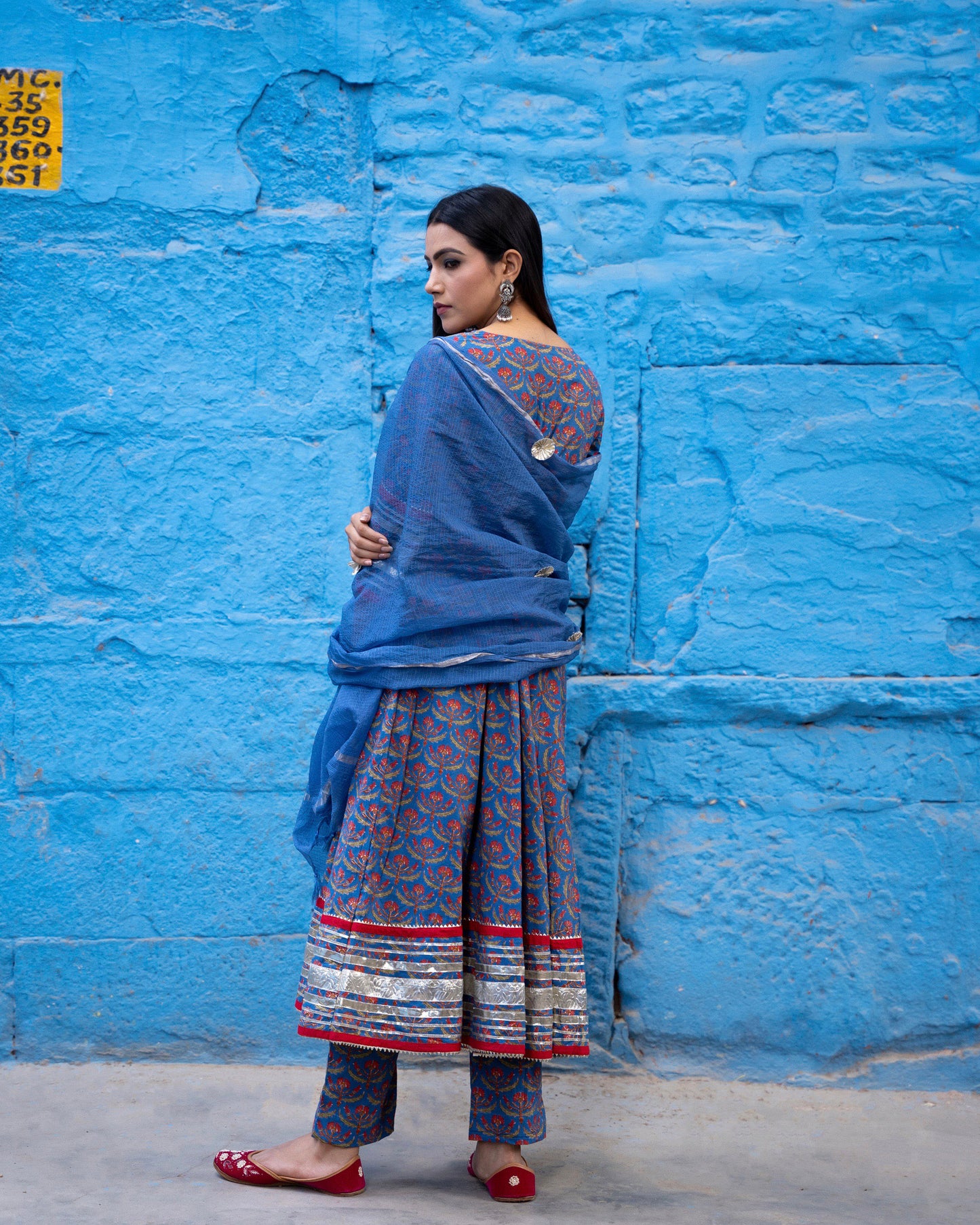 SAPPHIRE BLUE SUIT SET