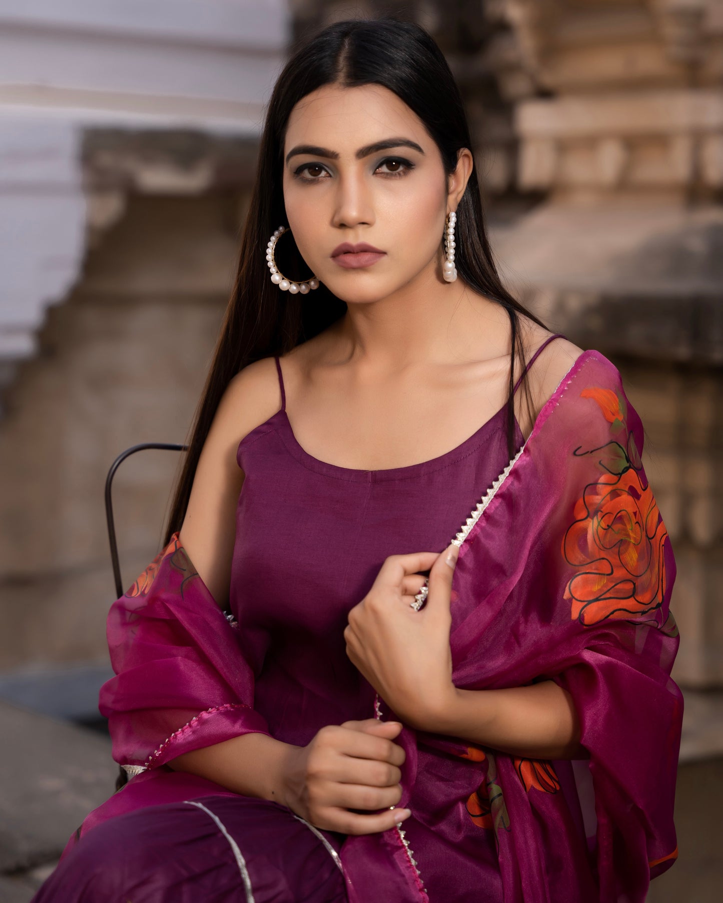 WINE HAND PAINTED SHARARA SET