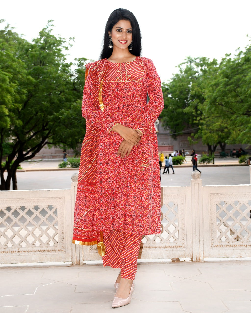 LAJJO BANDHANI SUIT SET