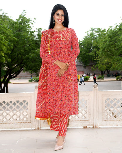 LAJJO BANDHANI SUIT SET